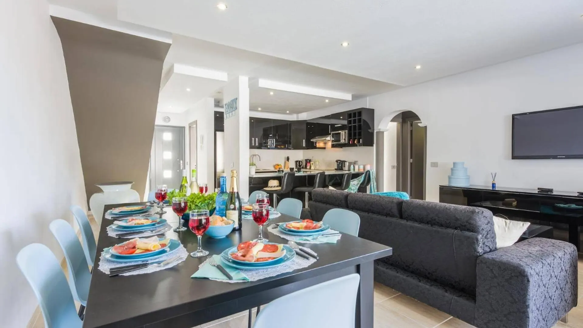 אדחה Villa Del Conde By Villa Plus